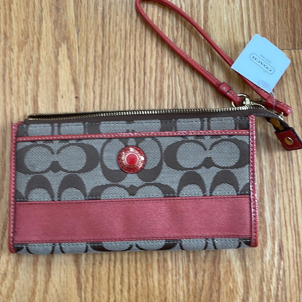 Coach Wallet Brand New with Tags